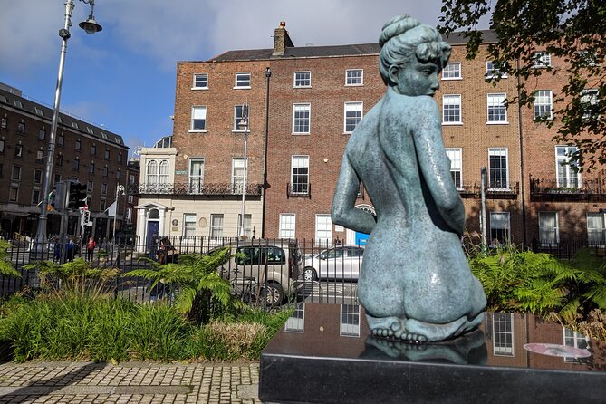 Private Guided Tour of Dublin in French - Trinity College Dublin Exterior: A University That Sets the Tone