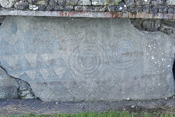 Private Tour of Newgrange and The Hill of Tara - Stop 1: Newgranges UNESCO passage tomb in plain terms