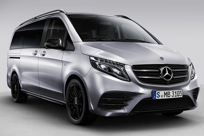 Private Transfer: Dublin Airport DUB to Dublin by Luxury Van - The Mercedes EQV or Class V, Plus a Comfort-First Setup