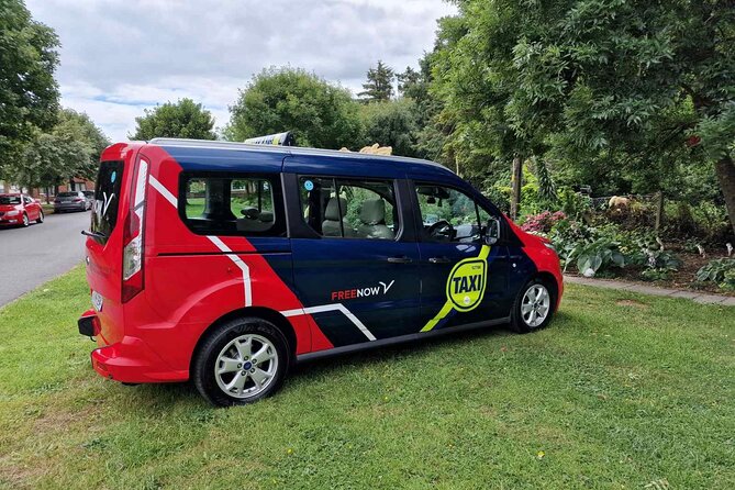 Private Transport to/from the Airport; Private Tours - on request - Optional sightseeing during your transfer, without turning it into a full tour