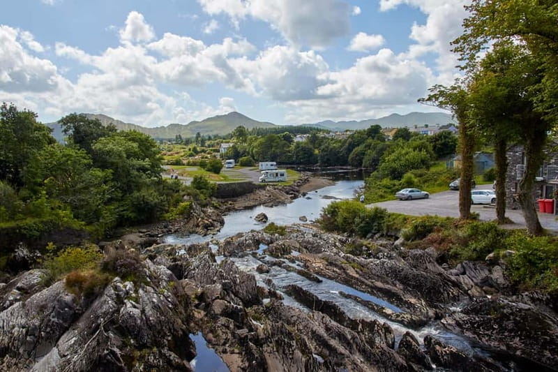 Ring of Kerry & Kerry Cliffs: Private Tour from Killarney - Kerry Bog Village in Glenbeigh: a softer start before the cliffs