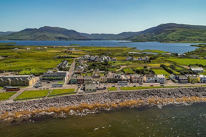 Ring of Kerry Private Day Tour from Killarney - Sneem’s Painted Streets, Ladies View, and the Big Killarney National Park Panoramas