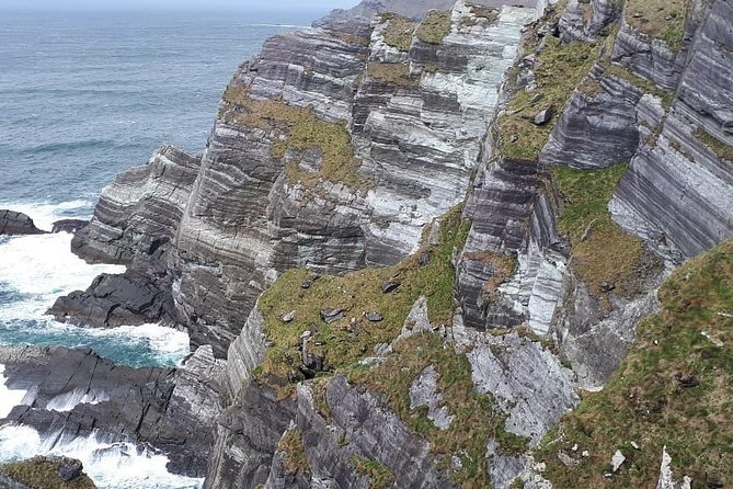 Ring of Kerry & Skellig Ring - Private Tour - Moll’s Gap, Ladies’ View, and Torc Waterfall Breaks