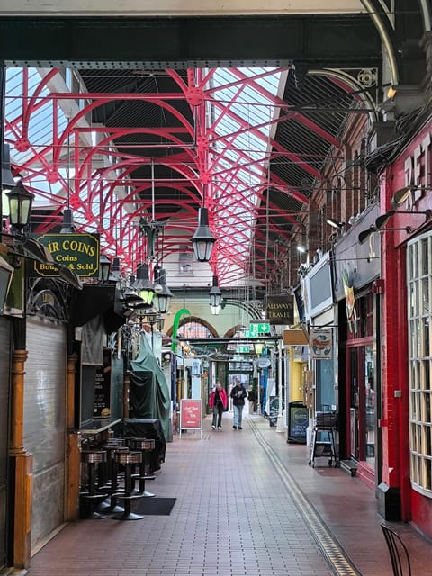 Secret and unusual Dublin: guided walking tour - Who this tour is best for