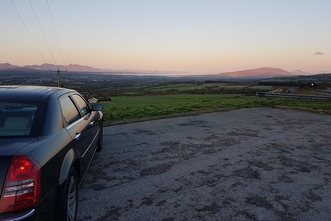 Shannon Airport to Cork, Private Chauffeur Service - Service style at Easy Transfer Ireland, drivers who get it right