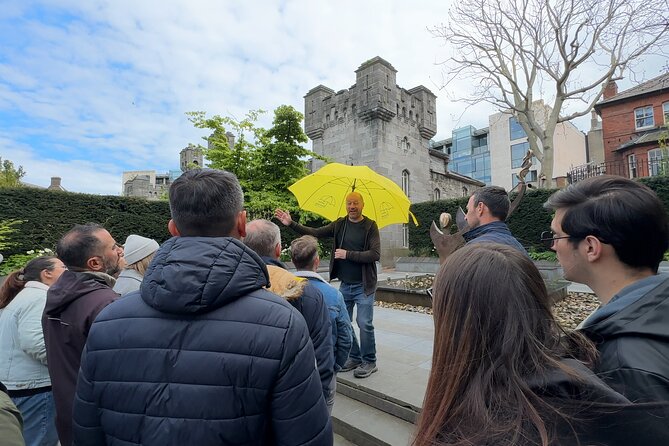 Small Group Bucket List Sights Walking Tour with a Local Guide - Key things that make this tour worth it