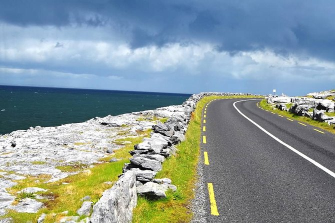 Small Group - Cliffs Cruise, Aran Islands AND Connemara in One Day from Galway - O’Brien’s Castle: seeing ruins without losing the day