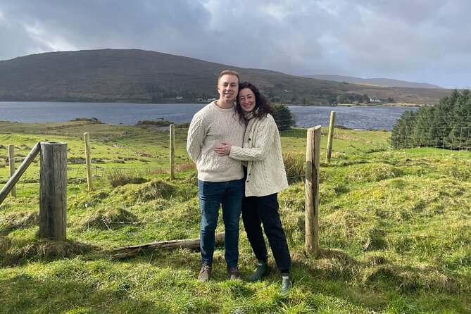 Small Group Kylemore Abbey, Sheepdog Demo & Connemara Tour - Maum Valley photo stops, fast and scenic