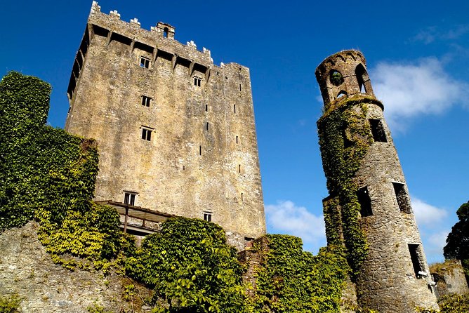 (Small Group) Shore Tour from Cork: Blarney Castle & Jameson Distillery - Blarney Castle and Gardens: Kiss time, shoes time, and timing time