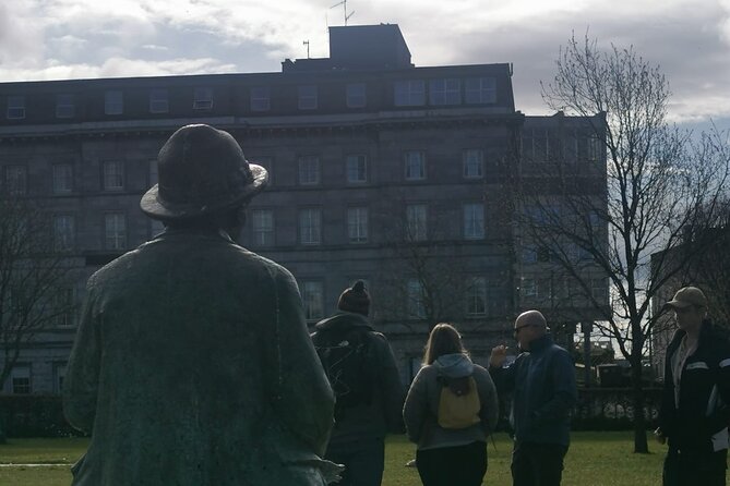 Small-Group Walking Tour of Galway - Stop 3: Lynch’s Castle and the Wilde Monument Walk-By
