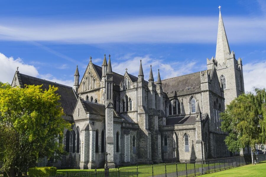 St Patrick's Cathedral: Self-Guided Cathedral Admission - Start Smart: From the Door of Reconciliation to Swift’s Burial