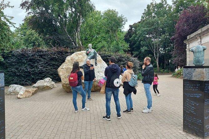 The Dublin Private Walking Tour - Claddagh Records and the Wall of Fame: Dublin told through music