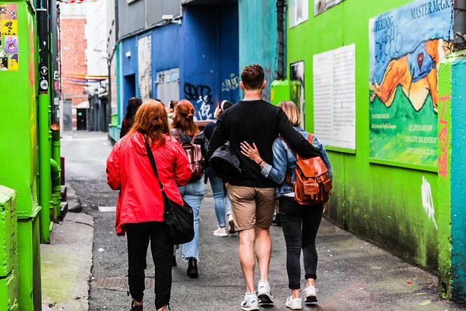 The Dublin True Crime Tour - Your route begins at College Green, near Temple Bar, and ends at Merchants Quay