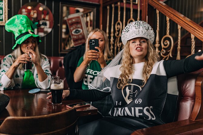 The Irish Dance Party in Dublin - The music and MC singer: why the show feels like an Irish night out