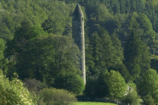 The Original Award Winning Wild Wicklow Tour incl. Glendalough - Wicklow Mountains National Park: Sally Gap and the Heather-Bog Views