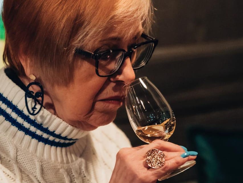 The Whiskey Trail - Stop 5: Another 15-minute walk to Dublin’s backstreets feel