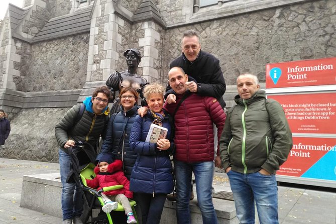 Tour a piedi di Dublino in Italiano - Dublin Castle: potere e cambiamenti lungo secoli