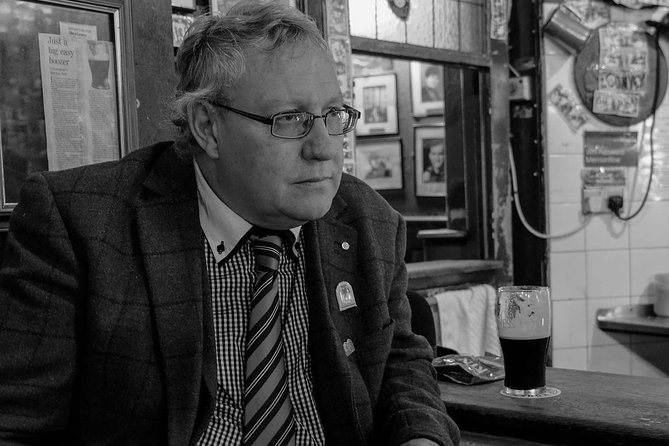 Walking tour in Merrion Square Park - Dublin Rogues Tour - My booking checklist before you go